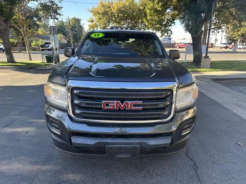 2017 GMC Canyon Base