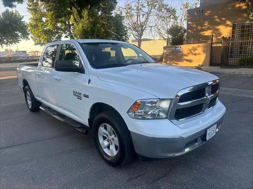 2019 RAM 1500 SLT