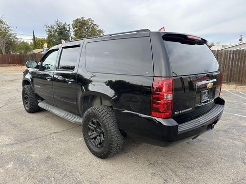 2014 Chevrolet Suburban 1500 LT