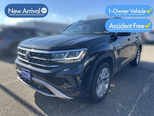 Deep Black Pearl Effect 2021 Volkswagen Atlas Cross Sport 3.6L V6 SE w/Technology