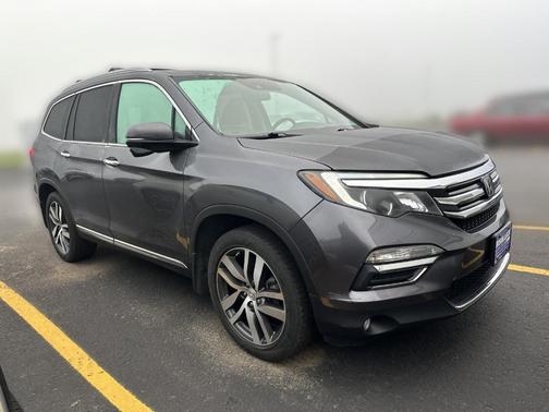 Modern Steel Metallic 2016 Honda Pilot Touring