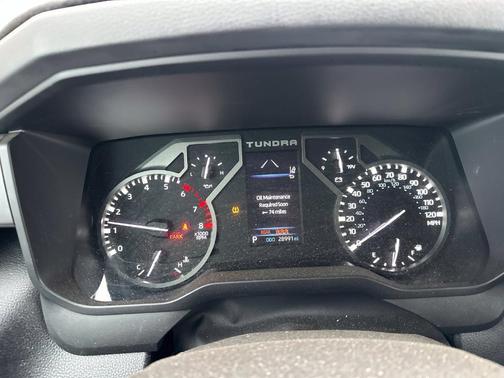 Magnetic Gray Metallic 2024 Toyota Tundra SR5