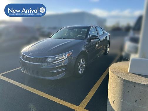 Platinum Graphite 2017 Kia Optima LX