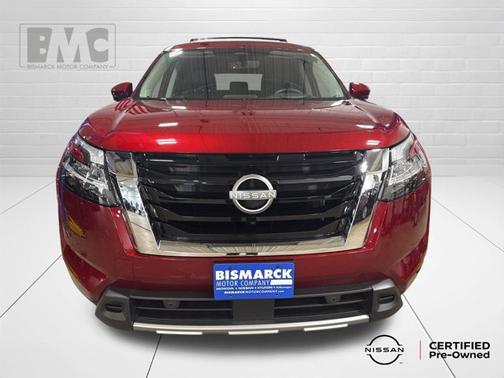 2024 Nissan Pathfinder Platinum