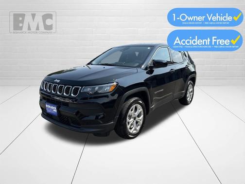 Diamond Black 2025 Jeep Compass Sport