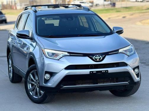 Magnetic Gray Metallic 2017 Toyota RAV4 Limited