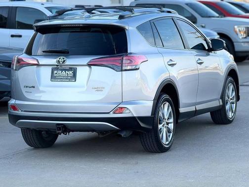 2017 Toyota RAV4 Limited