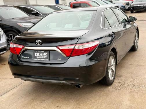 2015 Toyota Camry SE