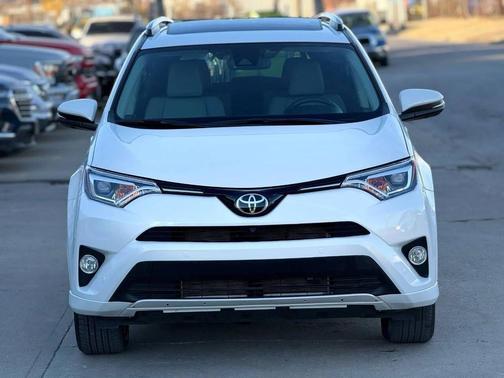 2018 Toyota RAV4 Platinum