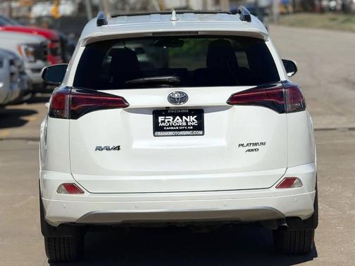 2018 Toyota RAV4 Platinum