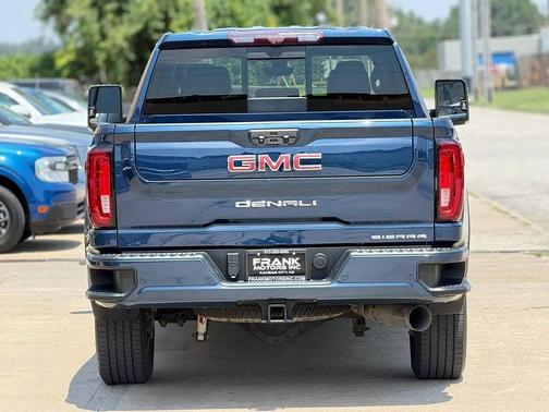Pacific Blue Metallic 2021 GMC Sierra 2500 Denali