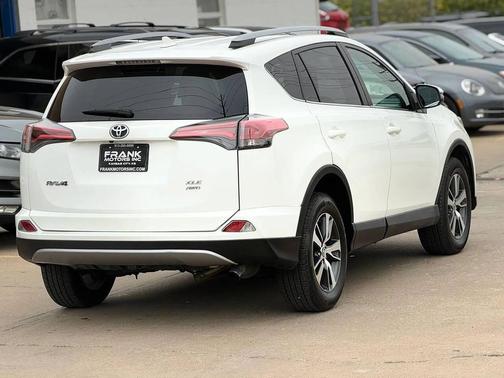 Super White 2017 Toyota RAV4 XLE