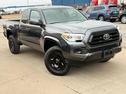 2023 Toyota Tacoma SR
