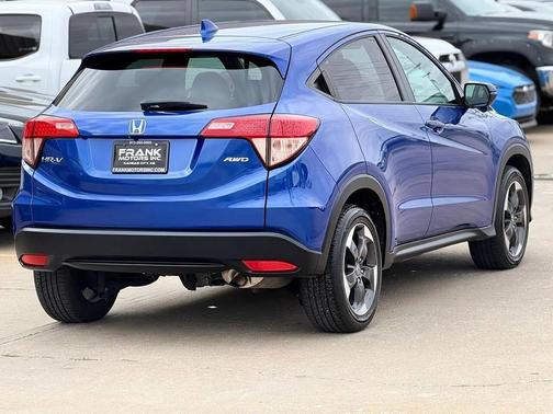 Aegean Blue Metallic 2018 Honda HR-V EX