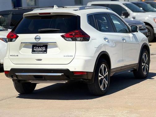 2019 Nissan Rogue SV