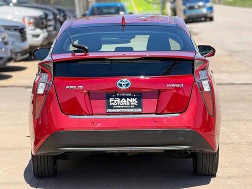 Hypersonic Red 2018 Toyota Prius Four Touring