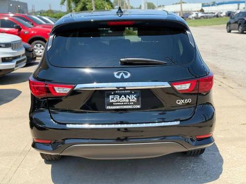 2016 INFINITI QX60 Base