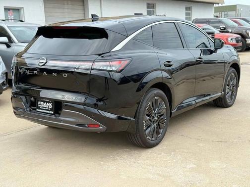 2025 Nissan Murano Platinum