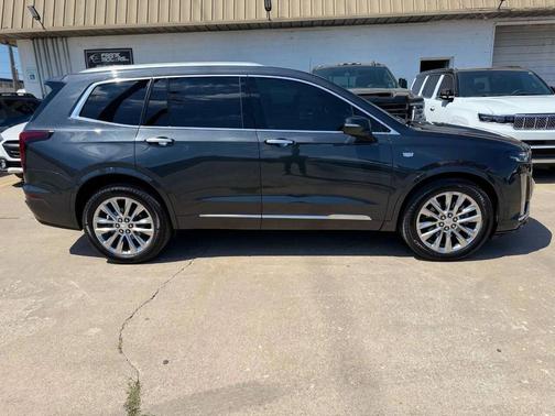 2021 Cadillac XT6 Premium Luxury AWD