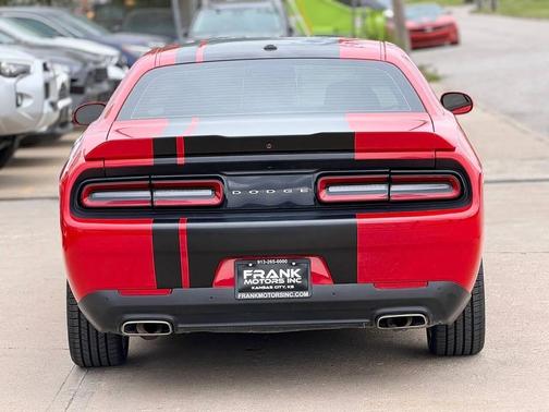 Torred Clearcoat 2022 Dodge Challenger GT