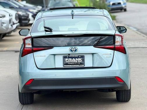 Sea Glass Pearl 2021 Toyota Prius XLE