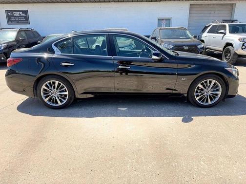 Black Obsidian 2019 INFINITI Q50 3.0t LUXE
