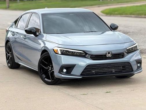 Sonic Gray Pearl 2023 Honda Civic Sport
