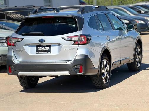 Ice Silver Metallic 2021 Subaru Outback Limited