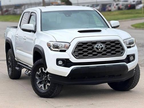 Super White 2020 Toyota Tacoma TRD Off Road