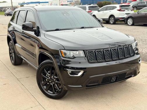 2020 Jeep Grand Cherokee Altitude