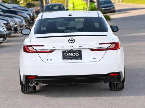 Ice Cap 2026 Toyota Camry Nightshade