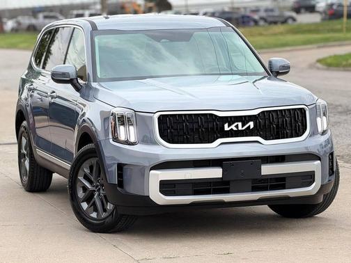Panthera Metal 2025 Kia Telluride LX