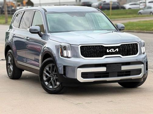 Panthera Metal 2025 Kia Telluride LX