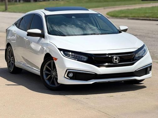 Platinum White Pearl 2019 Honda Civic EX