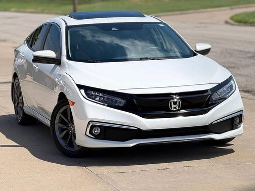 Platinum White Pearl 2019 Honda Civic EX