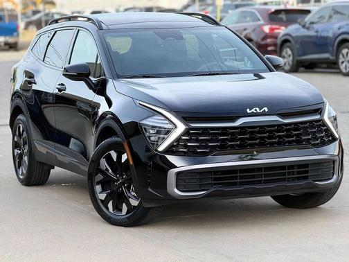 Ebony Black 2024 Kia Sportage X-Line