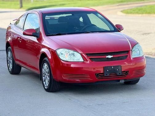 Red 2008 Chevrolet Cobalt LT
