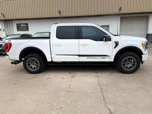 Oxford White 2021 Ford F-150 XLT