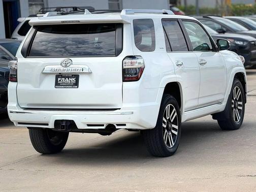 Blizzard Pearl 2019 Toyota 4Runner Limited