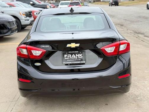 2019 Chevrolet Cruze LS