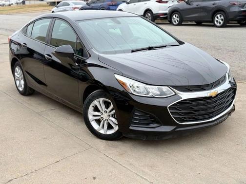 2019 Chevrolet Cruze LS