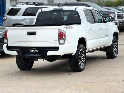 Super White 2020 Toyota Tacoma TRD Sport