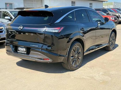 2025 Nissan Murano Platinum