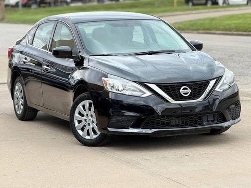 Super Black 2019 Nissan Sentra SV