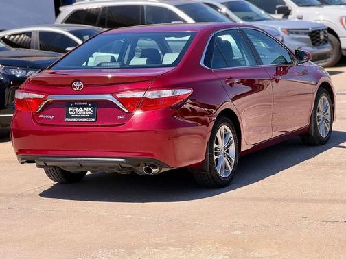 Ruby Flare Pearl 2017 Toyota Camry SE