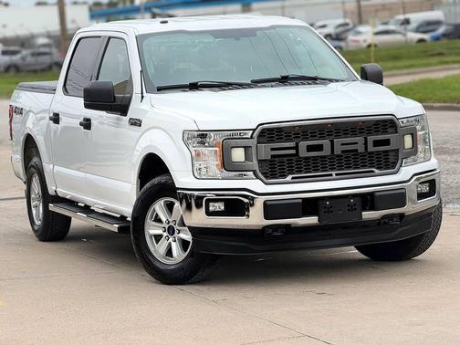 Oxford White 2018 Ford F-150 XLT