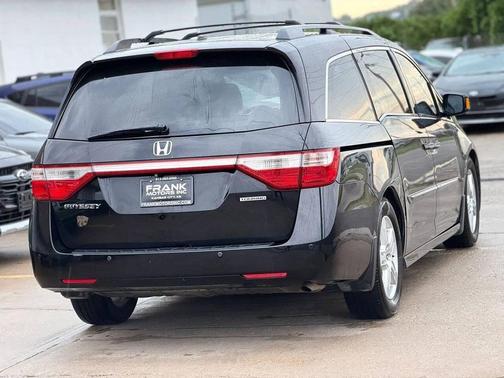 Crystal Black Pearl 2012 Honda Odyssey Touring