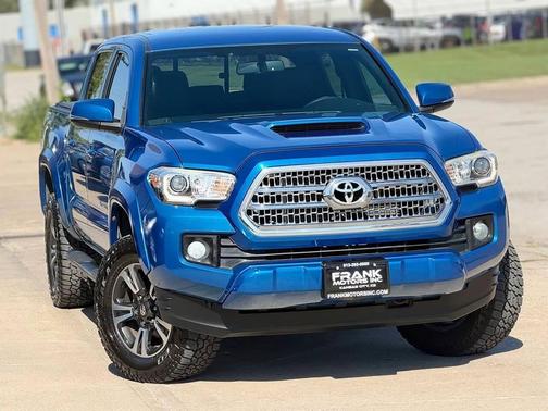 Blazing Blue Pearl 2016 Toyota Tacoma TRD Sport