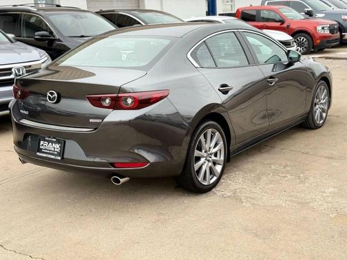 2024 Mazda Mazda3 FWD w/Preferred Package