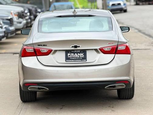 Mineral Gray Metallic 2024 Chevrolet Malibu FWD RS